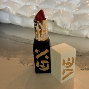 Gwen Stefani lipstick brand new